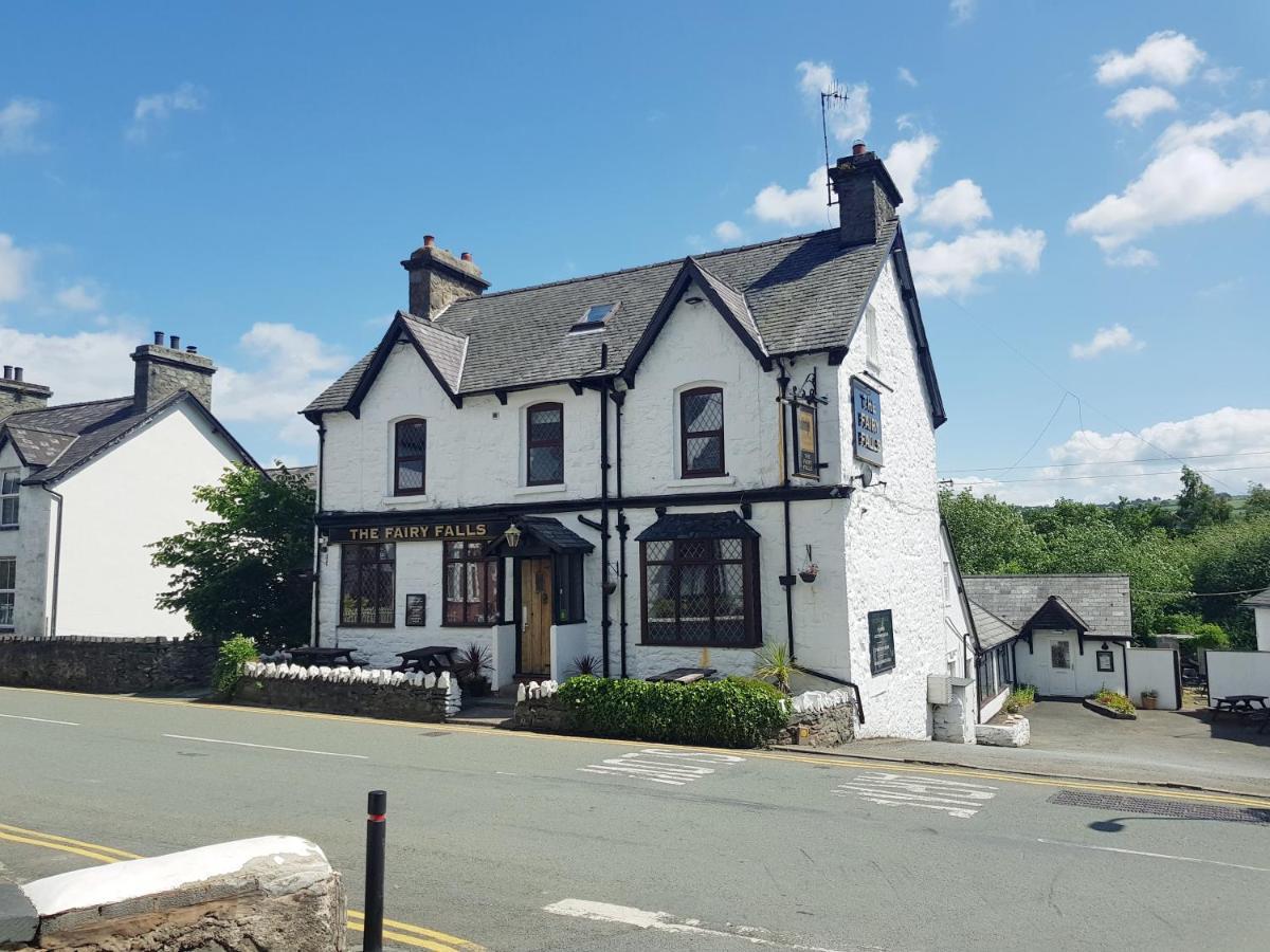 The Fairy Falls Trefriw エクステリア 写真
